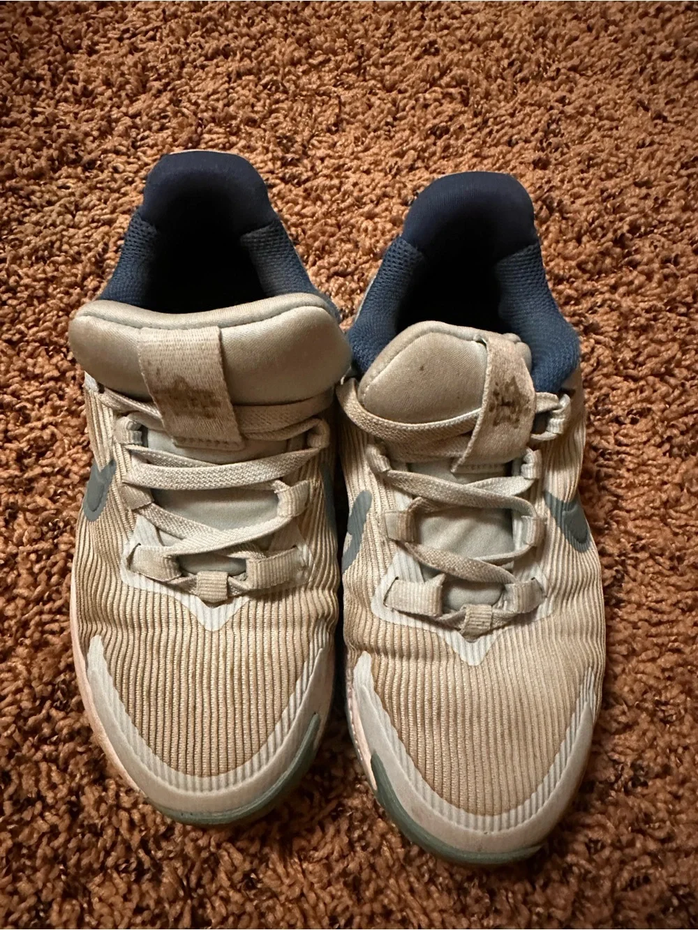 Nike Kids Sneakers with Navy Collar